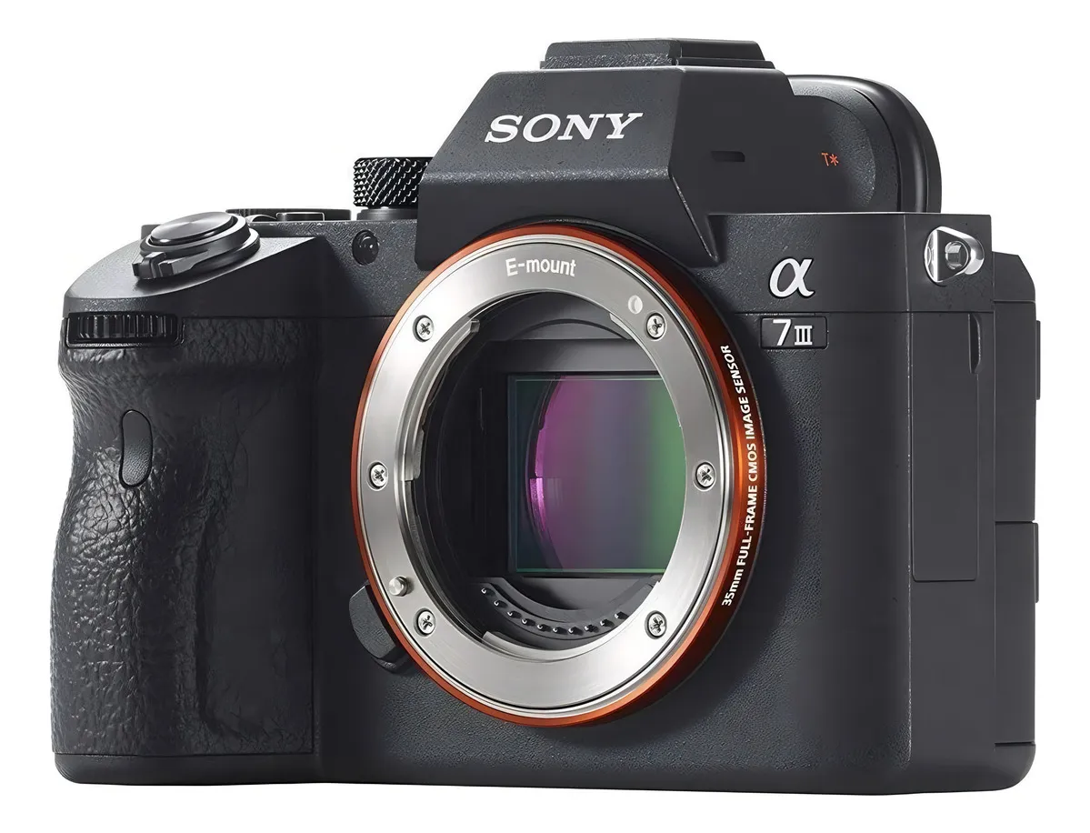 Sony Alpha 7 III ILCE-7M3 sem espelho cor preto
